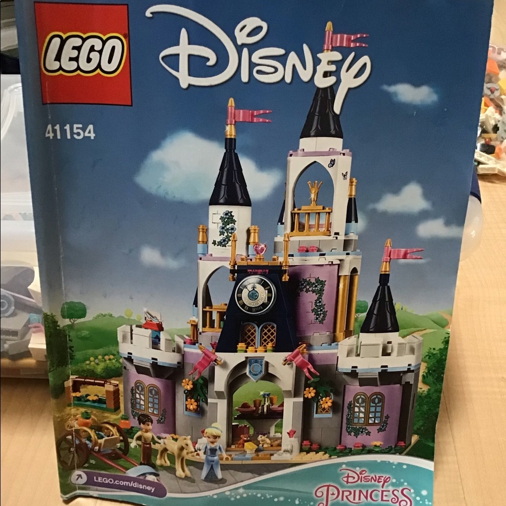 Lego 41154 Disney Princess Cinderella’s Dream Castle RETIRED